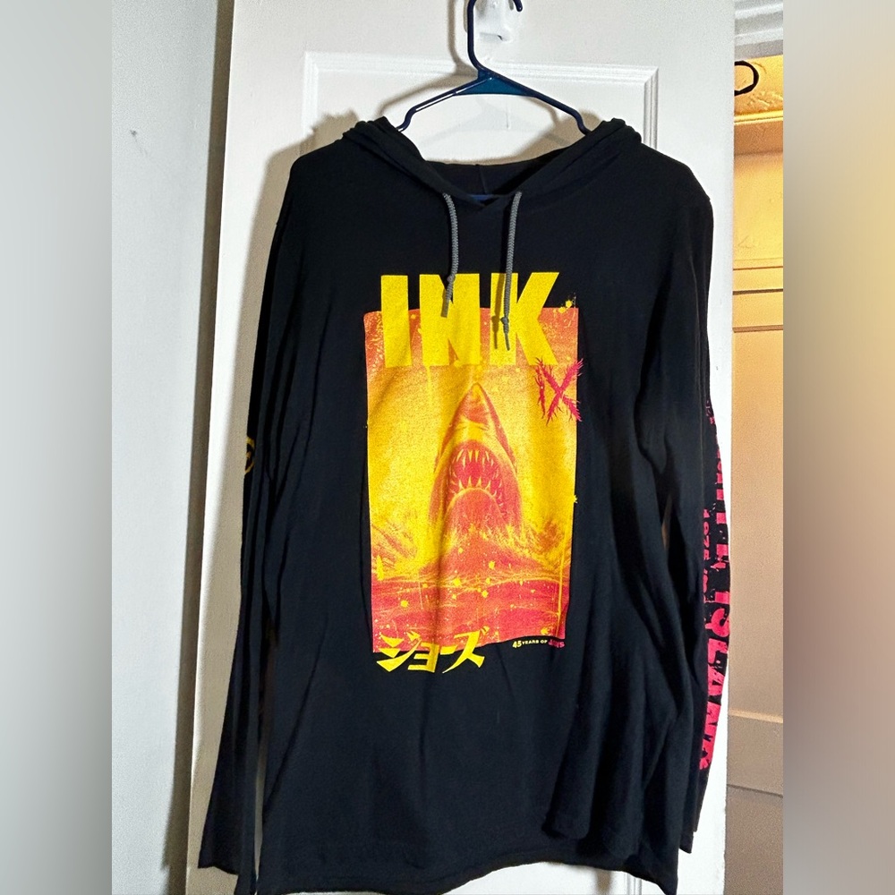 INK Jaws Summer pullover